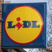 The changes to mince beef packaging will save 250 tonnes of plastic a year, Lidl say