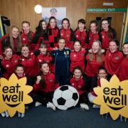 Giffnock FC Under 16’s with Scotland’s Leah Eddie