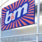 Major retailer that is coming to Barrhead on the hunt for staff members