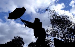 Met Office issues yellow wind warning for East Renfrewshire- What to expect
